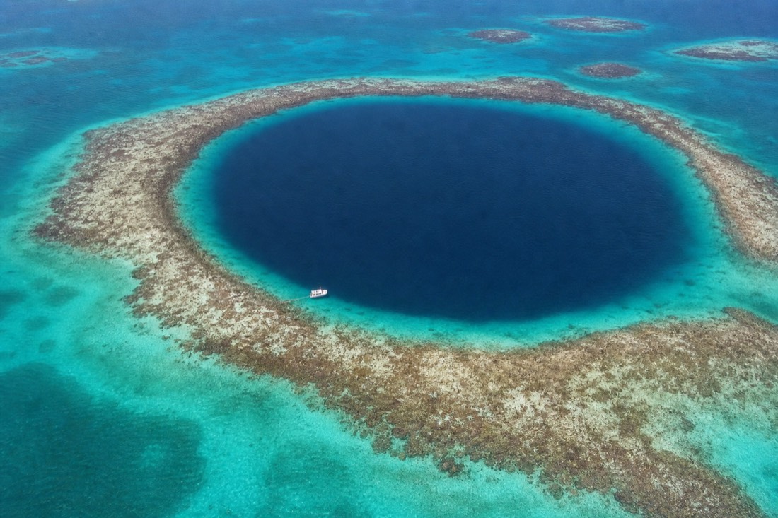 The Great Blue Hole seen from above, within Lighthouse Reef Atoll